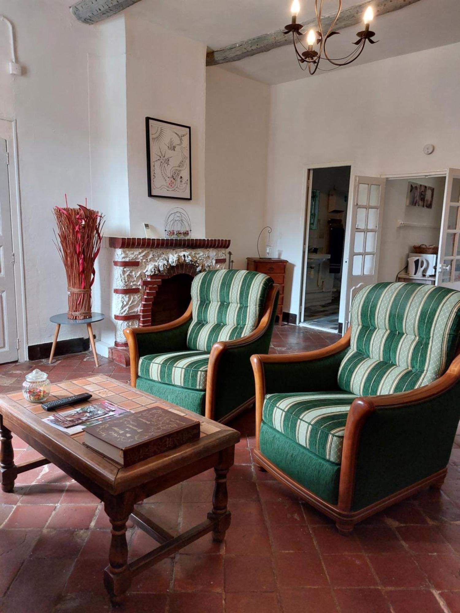 La Quietude Hotel Cotignac Buitenkant foto